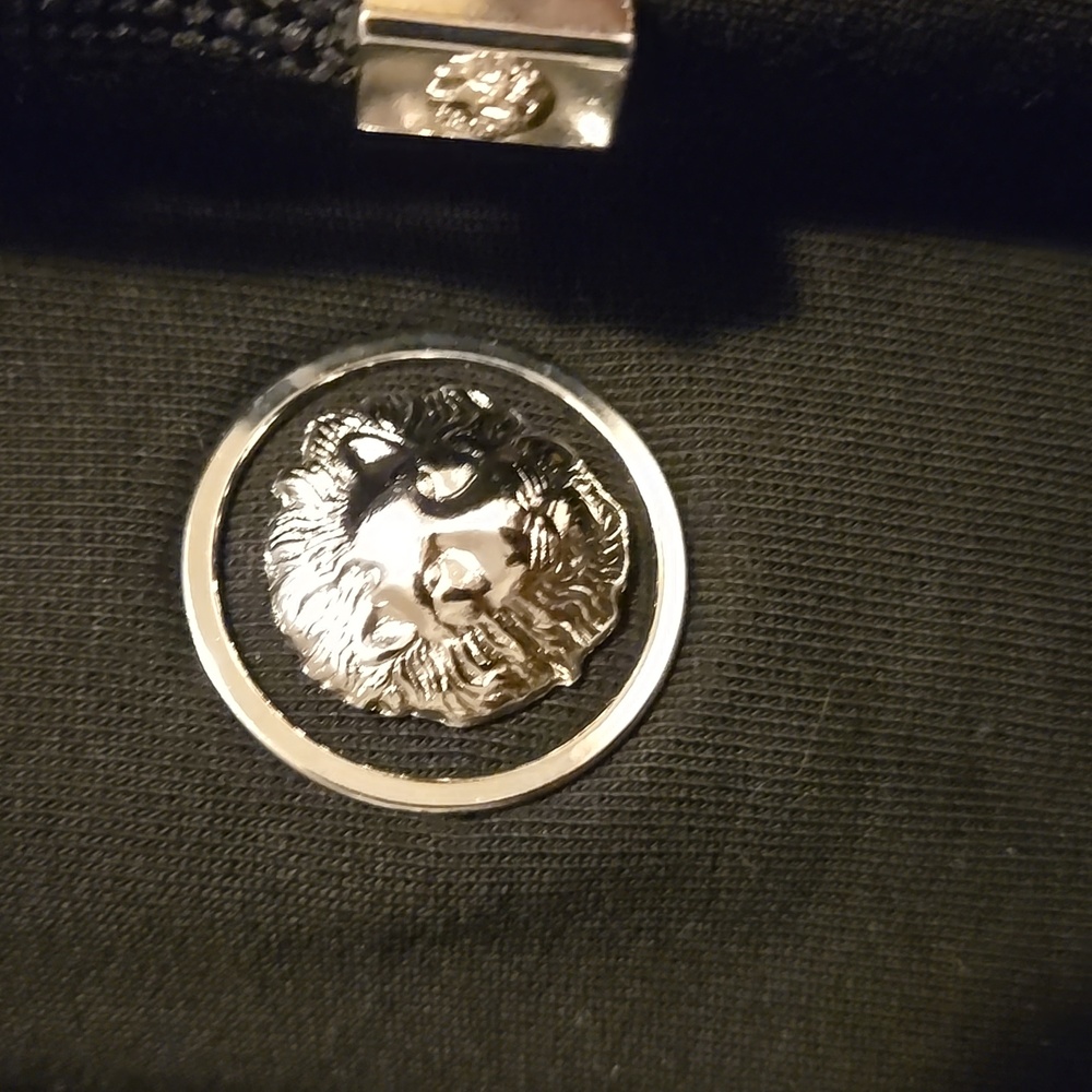 Men's Versace Versus Lion's Head Hoodie - Picture 2 of 7